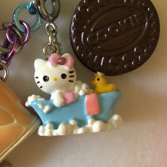 Looking for Amy!!! NIB superb quality necklace with detailed charms & name Amy - Picture 6 of 9